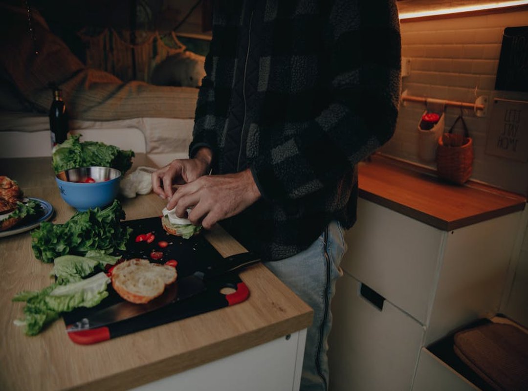 organize kitchen meal prep